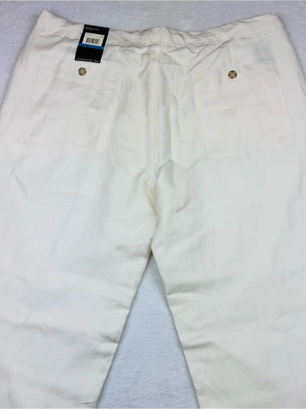 Perry Ellis NWT Linen Blend Pants. Ivory color. Drawstring waist. Men’s size 36.